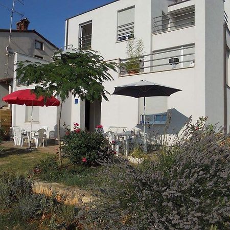 Apartment Stinjan Kascuni PUY 외부 사진